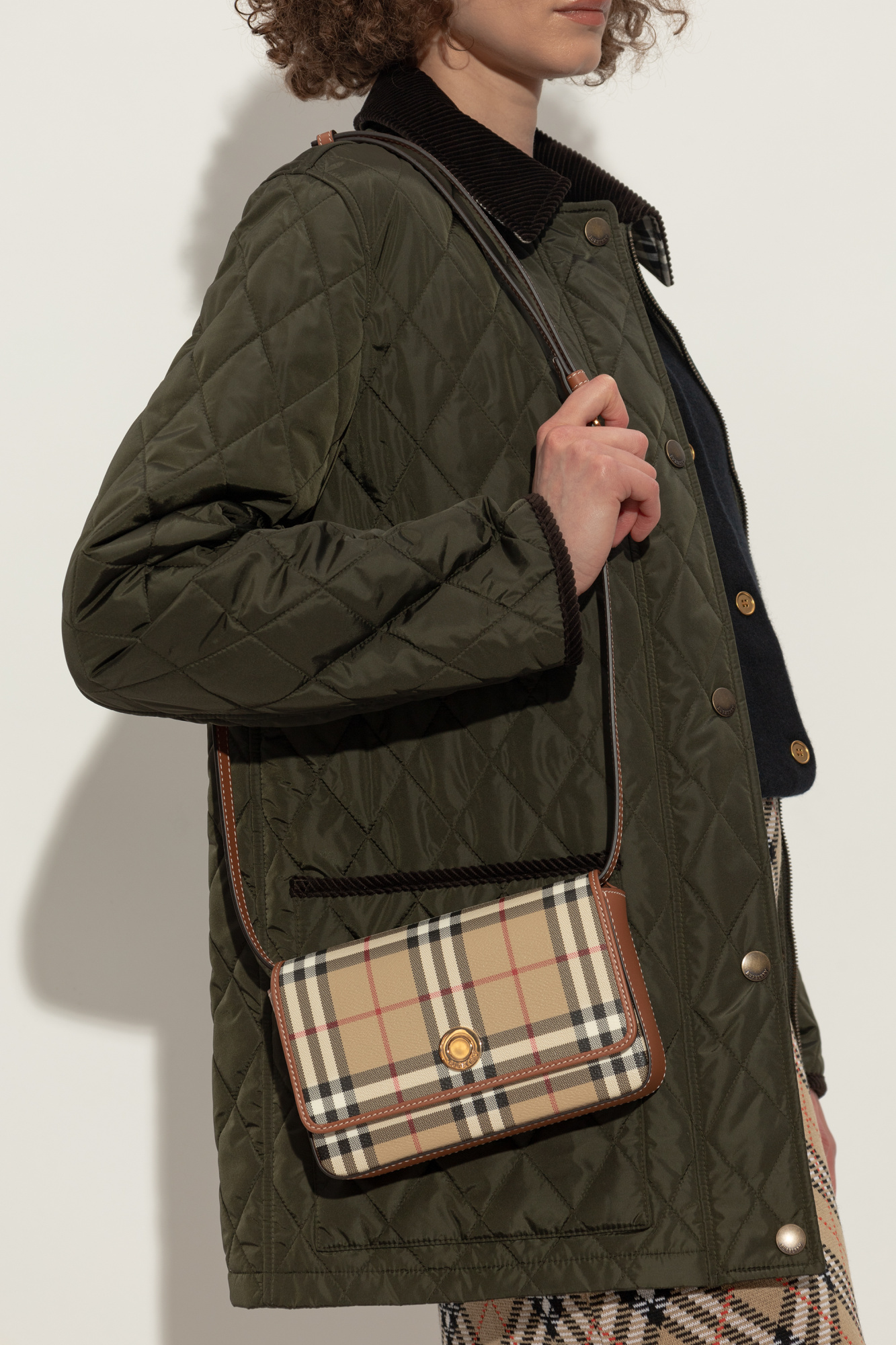 Burberry SHOULDER BAG (8109788 A9534) Designer Shoulder Bags